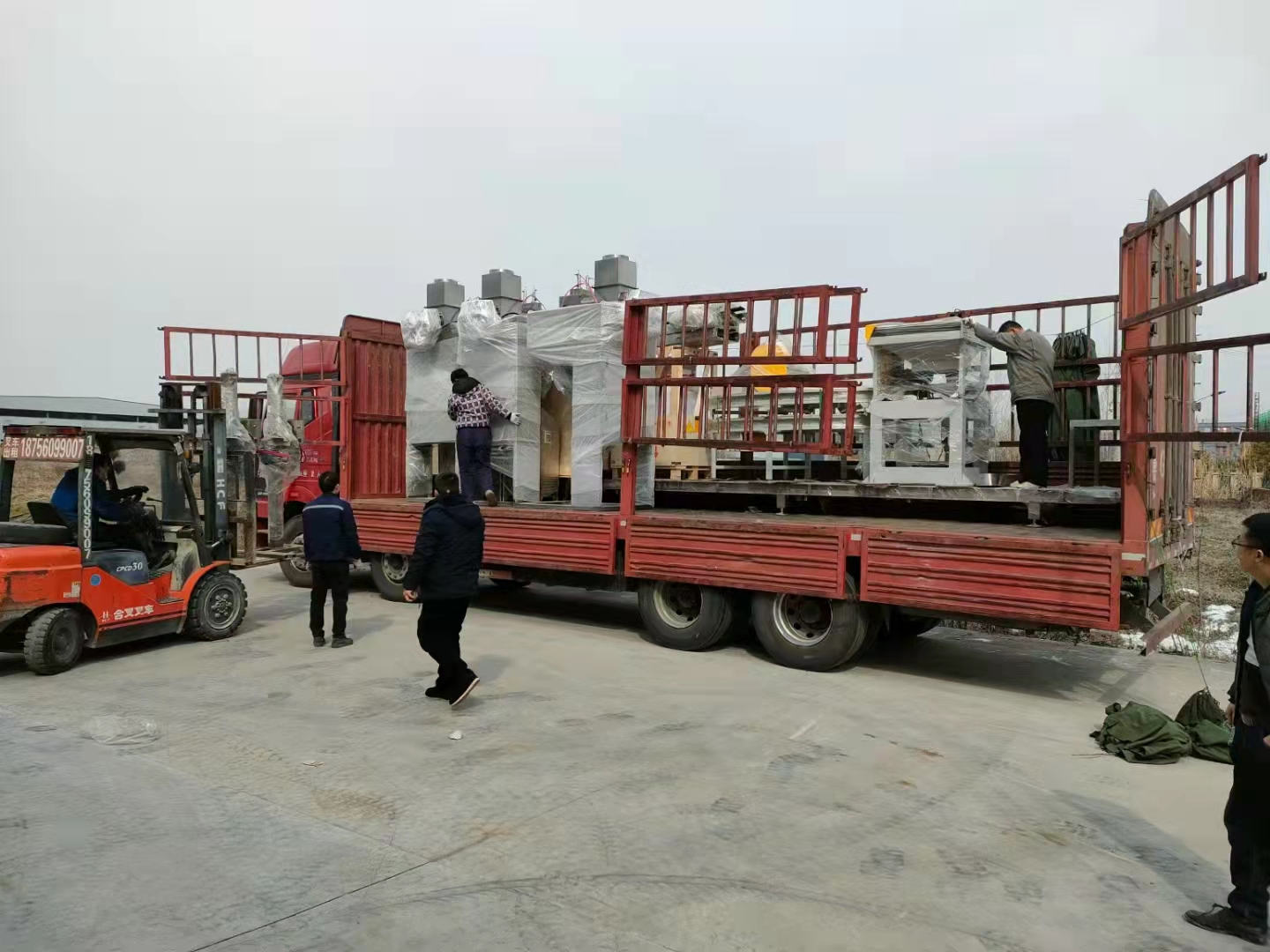 ��˾ɽ�|�����ԄӰ��b�a�����a(ch��n)���l(f��)؛�F(xi��n)��