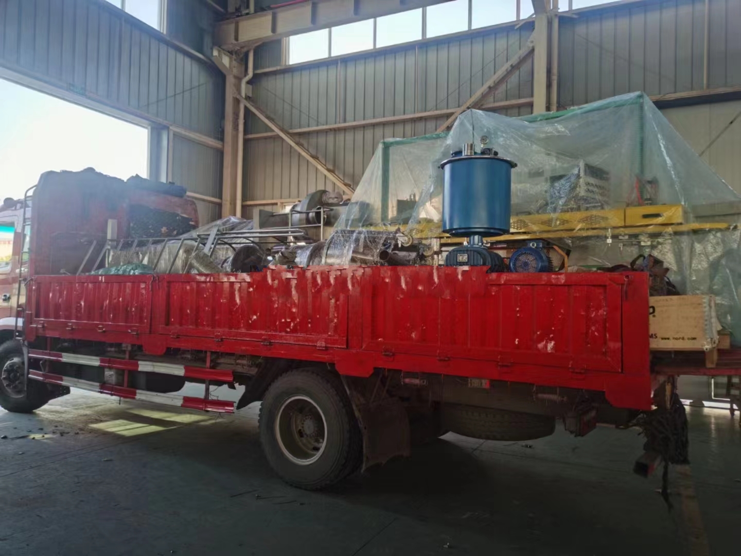 ��˾Ó��ʽ�׳���b�C�l(f��)؛�F(xi��n)��